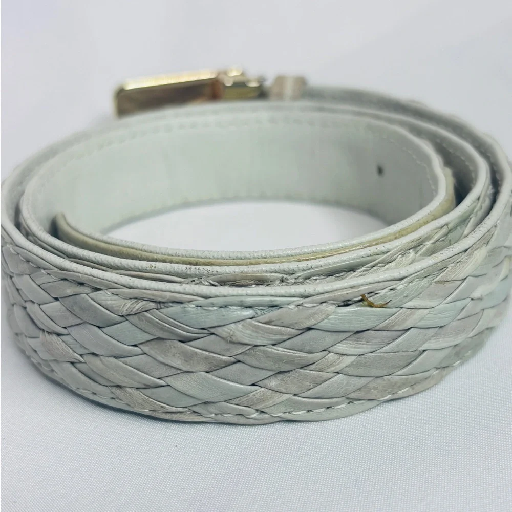 Vintage 90's Women's Leather Braided Woven Mint Sea foam Green Belt L‎